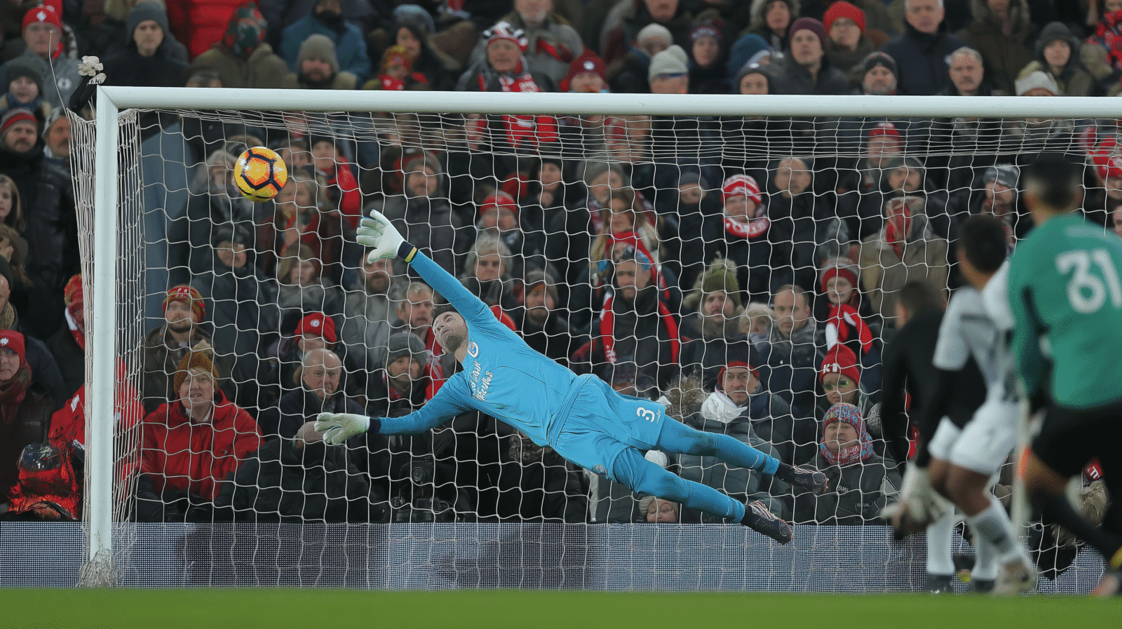 Wyposażenie bramkarza: niezbędny sprzęt i akcesoria bramkarskie 85 sprzet bramkarski